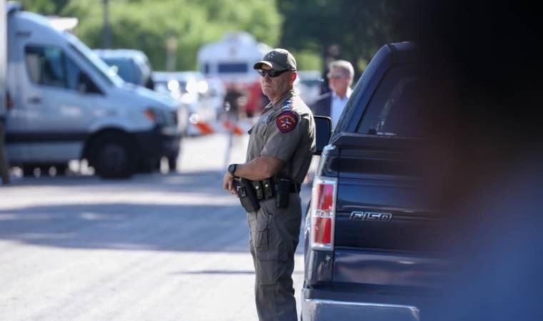 Teksas'taki okul saldırısında polisten itiraf
