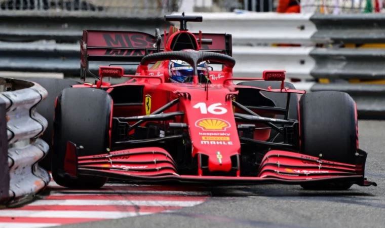 Monaco'da pole ev sahibi Leclerc'in