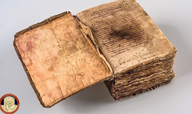 Manoscritto di profezie di Nostradamus trafugate in Italia ritrovate anni dopo in Germania