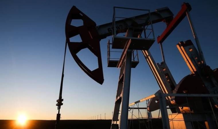 Rusya Başbakan Yardımcısı Novak, Rus petrolü için yeni alıcılar bulduklarını açıkladı