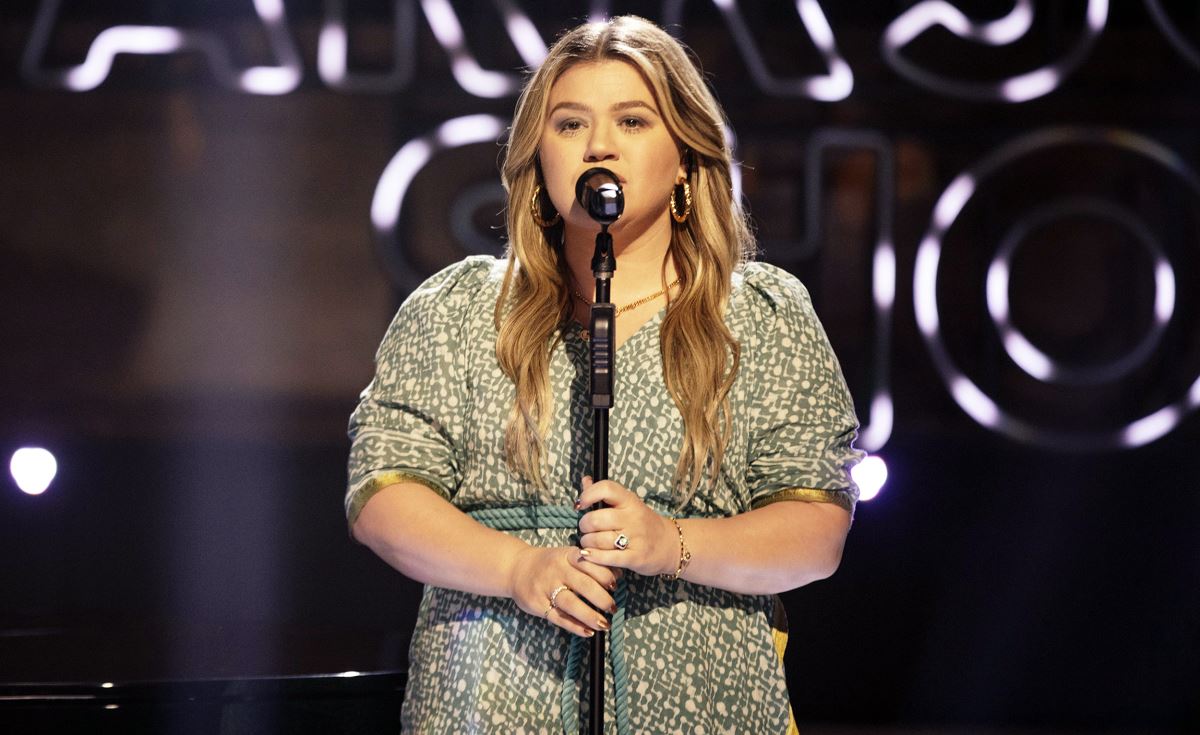 171711372 kellyclarkson