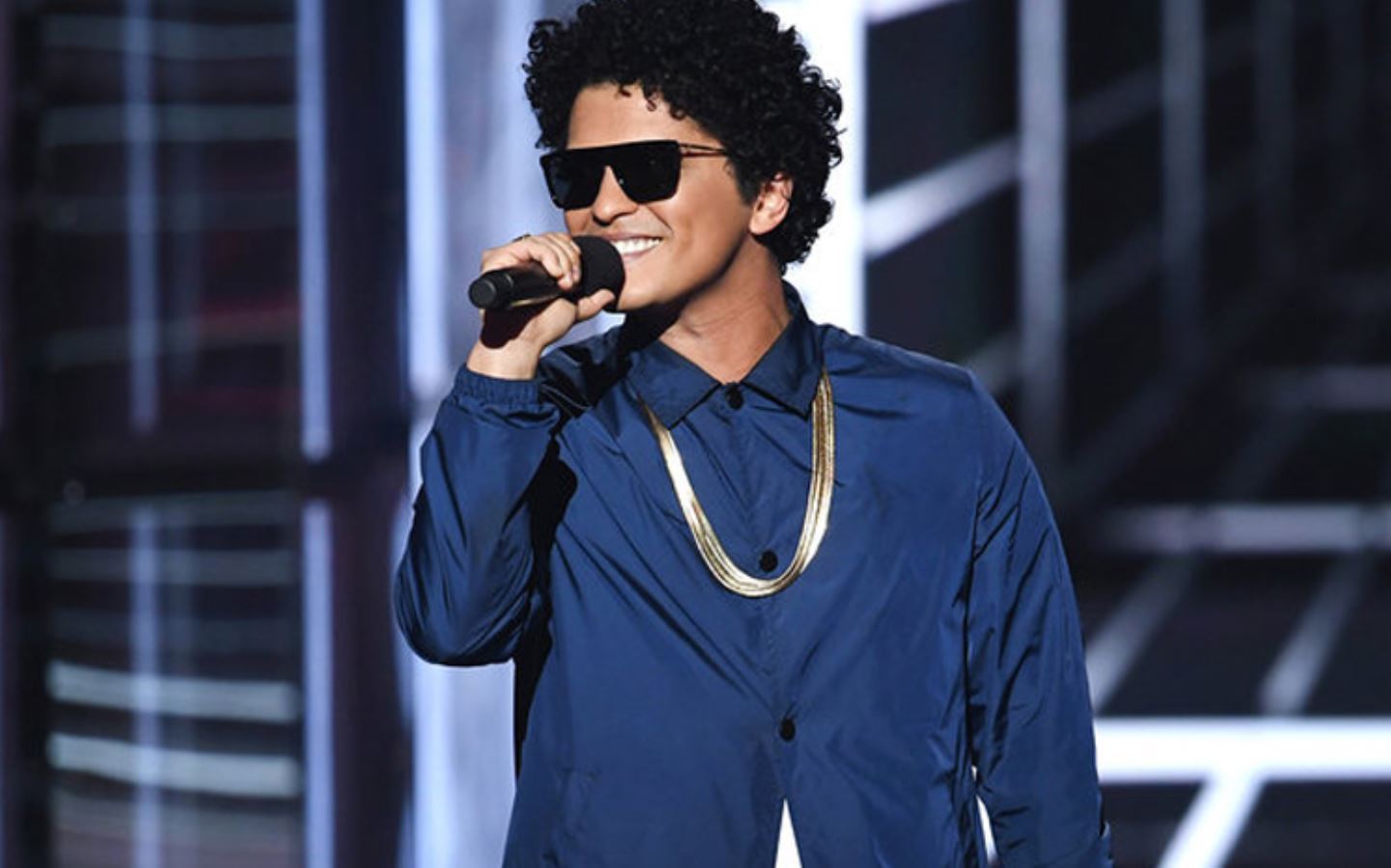 <p><strong>13. BRUNO MARS</strong></p>