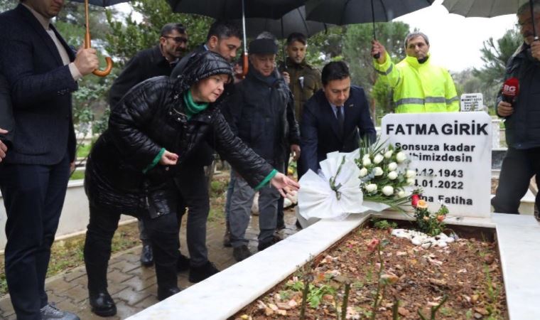 Fatma Girik mezarı başında özlemle anıldı