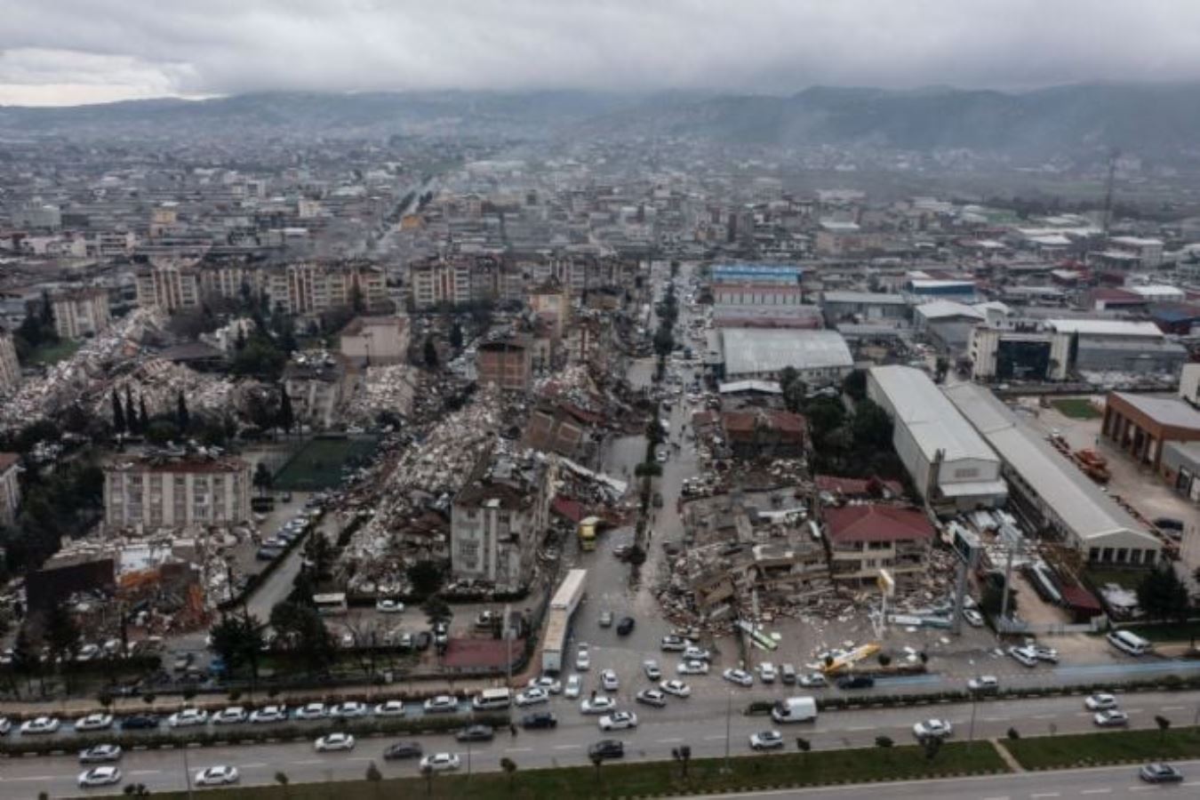 Cumhurbaşkanı Erdoğan açıkladı: Deprem nedeniyle 10 ilde 3 aylık OHAL
