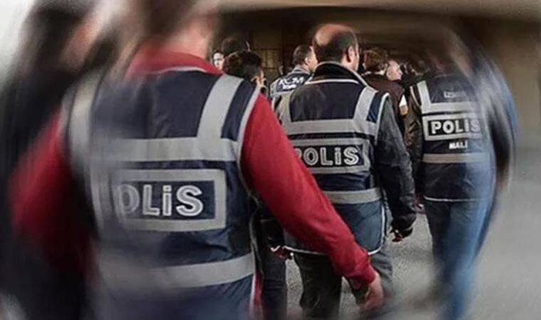 İzmir polisinden tefeci operasyonu: 8 gözaltı