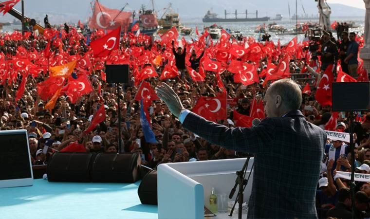 Erdoğan İzmir'de muhalefete hakaret etti: 'Çapsızların son çırpınışları'