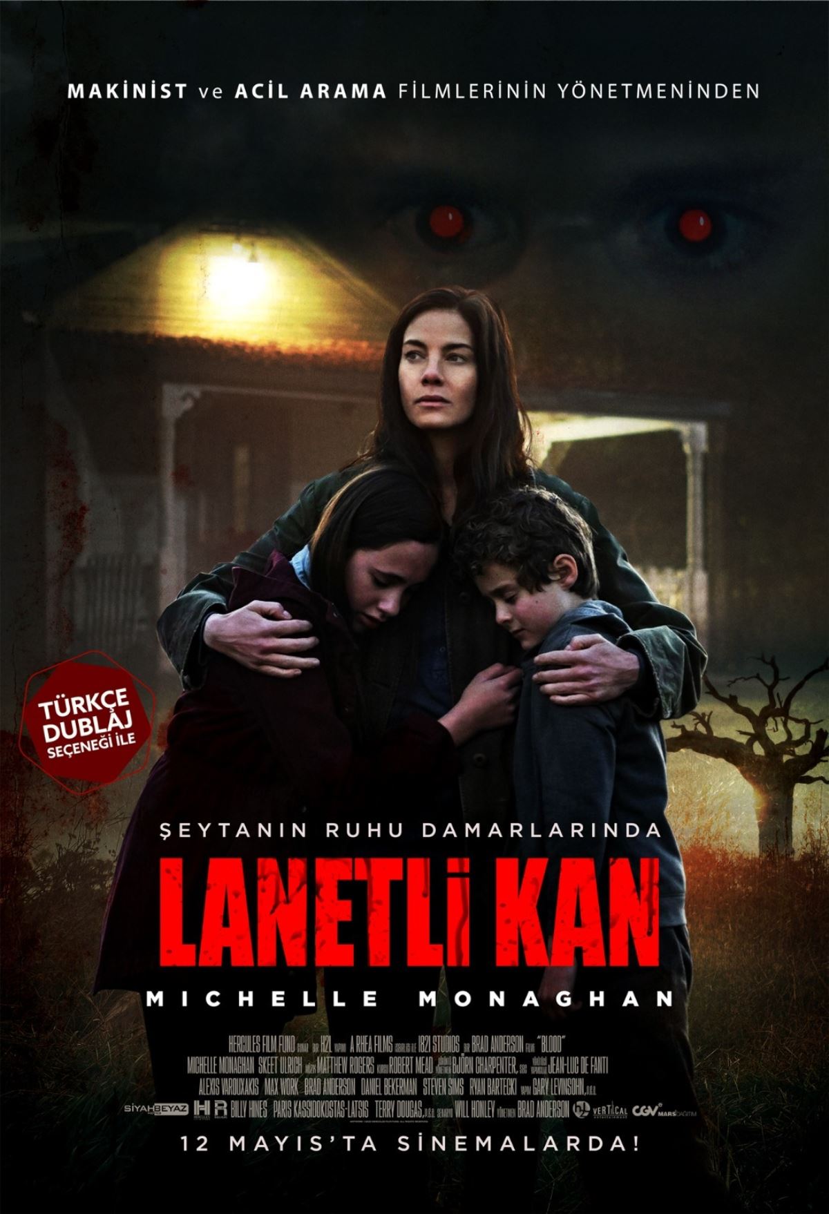 <p><strong>Lanetli Kan </strong></p>
<p>Michelle Monaghan, Danika Frederick ve Skeet Ulrich’li oyucu kadrosuyla vizyona giren yapım, küçük bir ailenin başlarından geçen talihsiz olayları anlatıyor. Hemşire olan Jess’in kızı ve küçük oğlu Owen ile birlikte ailesinin eski çiftlik evine taşınması ve sonrasında Owen'ın doğaüstü varlıklar tarafından ele geçirilmesi hayatlarını altüst eder. Jess, oğlunu kurtarabilmek için sınırlarını zorlamak zorundadır.</p>