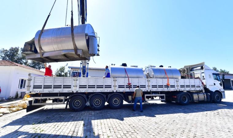 Hataylı süt üreticilerine İzmir’den tank desteği