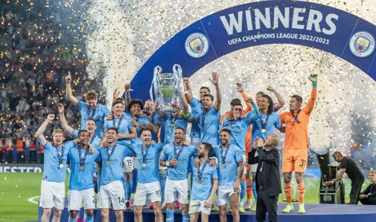 Manchester City'nin 11 yıllık rüyası İstanbul'da gerçeğe dönüştü