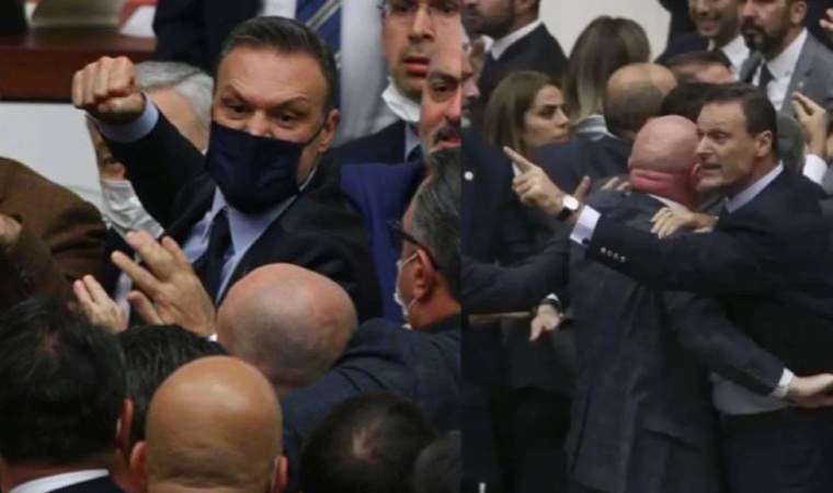 AKP'li Alpay Özalan'ın sosyal medya danışmanı istifa etti