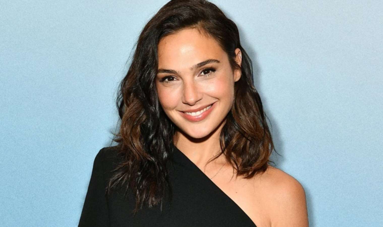 <p><strong>5)</strong> Gal Gadot</p>