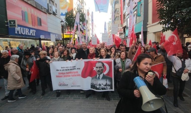 CHP Karşıyaka'dan 'Yaşasın Cumhuriyet' mitingi