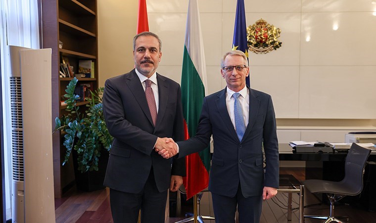 Bakan Fidan, Bulgaristan Cumhurbaşkanı Radev'le görüştü