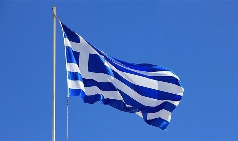 Yunanistan Parlamentosu onayladı: Eşcinsel çiftler evlenebilecek