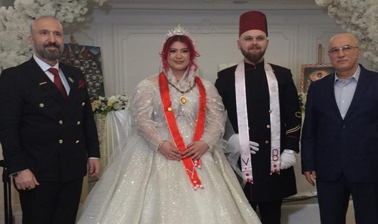II. Abdülhamid'in torunu İstanbul'da evlendi: Şahitleri İlber Ortaylı oldu!