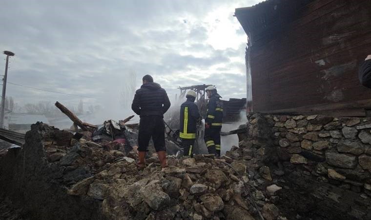 Tokat'ta korkutan ev yangını: 1 ölü, 1 yaralı