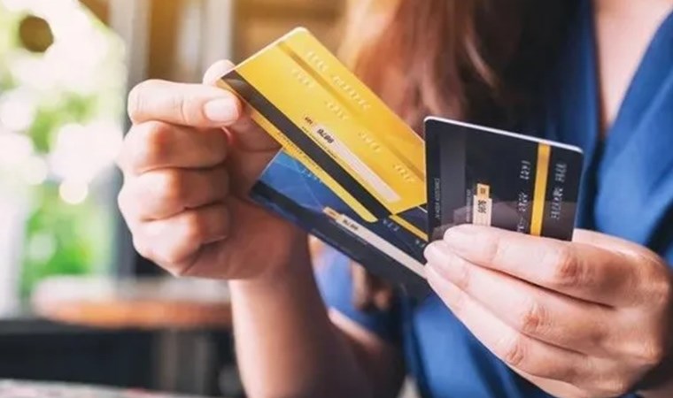 Kredi kartı aidatlarına dev zam