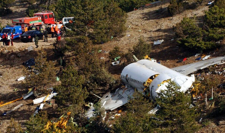 Isparta'da 57 kişinin öldüğü uçak kazası dosyası 17 yıl sonra kapandı
