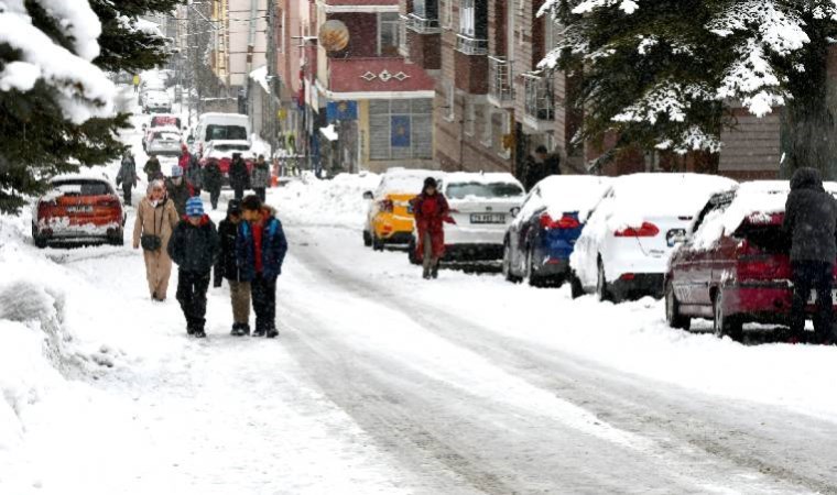 Termometreler eksiyi gösterdi: Erzurum, Kars ve Ardahan kara teslim oldu!