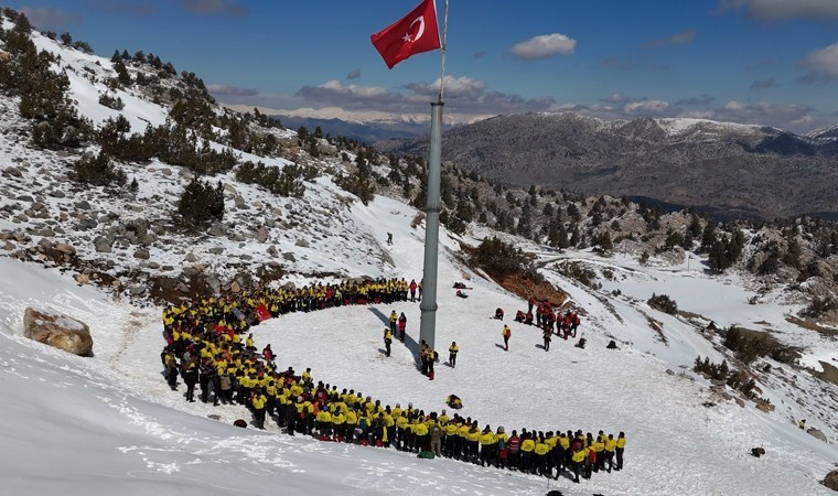 Muhsin Yazıcıoğlu, ölümünün 15. yıldönümünde Keş Dağı’nda anıldı