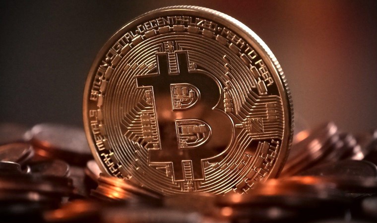 Kripto yatırımcısı dikkat! Bitcoin, tekrar 71 bin dolar sınırını aştı