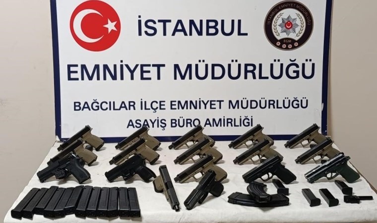 İstanbul da yasadışı silah ticareti operasyonu 17 silah ele geçirildi