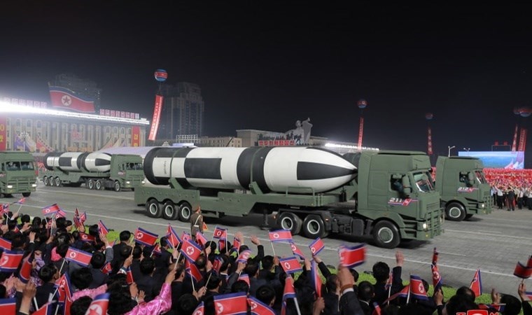 Kim Jong-un'dan orduya talimat: Savaş hazırlıklarını artırın