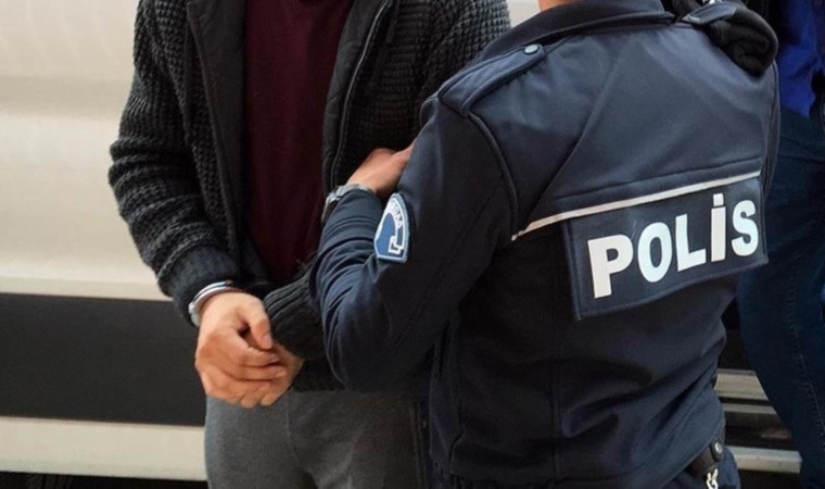 Yunanistan'a geçmeye çalışan 2'si terör örgütü mensubu 4 kişi yakalandı