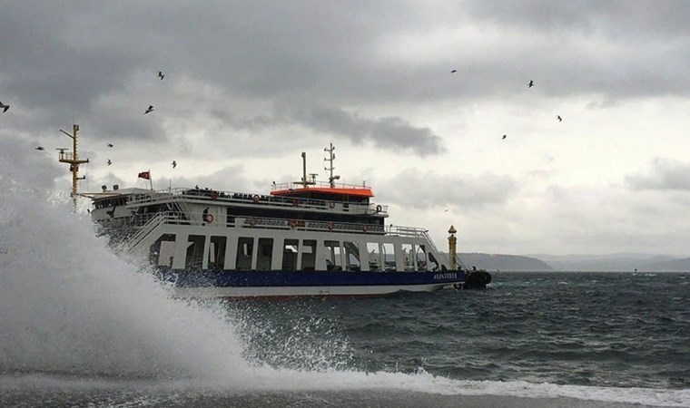 İstanbul da deniz ulaşımına olumsuz hava engeli