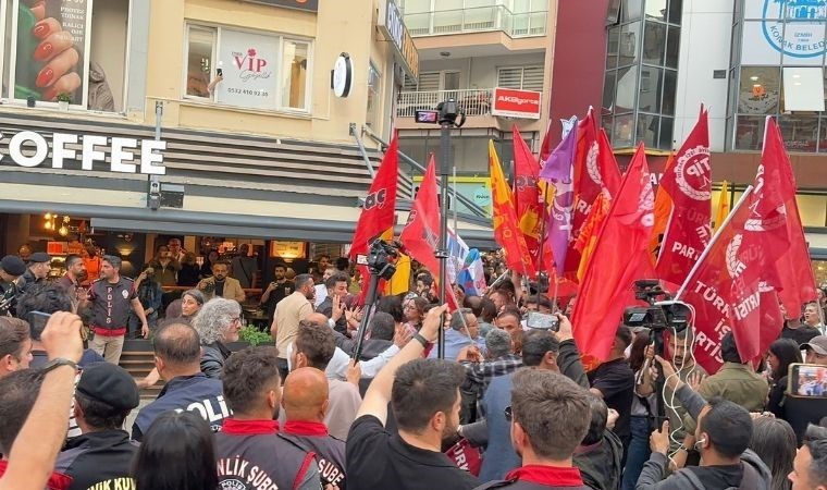 İzmir'de Van protestosuna polis engeli