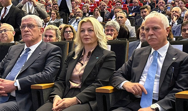 İYİ Parti'de kurultay günü: İşte salondan kareler...